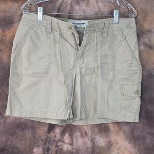 GH Bass Utility Shorts Khaki Tan Brown 5 Pockets 5.5" inseam mid rise 8